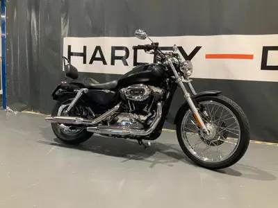 Harley-Davidson 1200 Custom (2007 - 13) - XL 1200C usata
