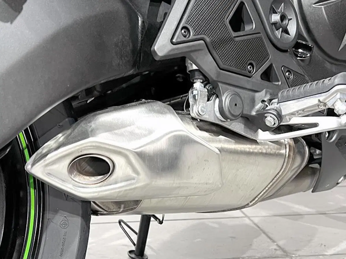 Kawasaki Versys 650 (2021 - 24) (3)