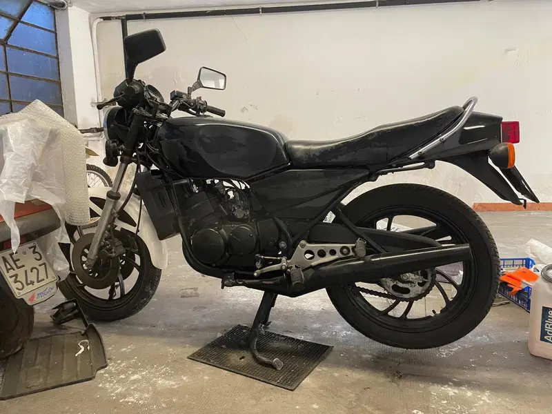 Yamaha RD 350 LC (1982 - 85) (2)