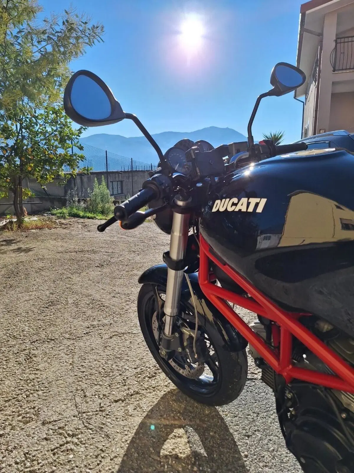 Ducati Monster 695 (2006 - 08) (3)