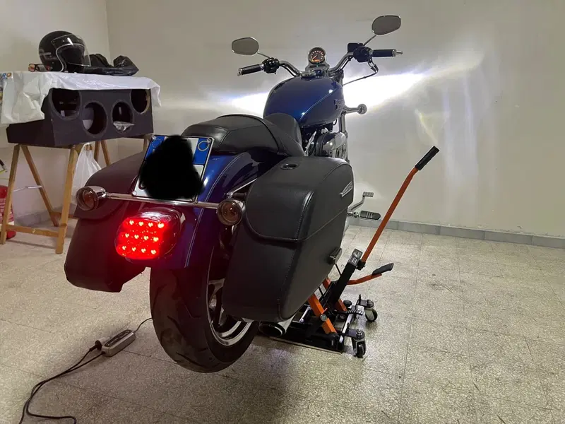 Harley-Davidson 1200 SuperLow (2014 - 16) - XL 1200T (8)