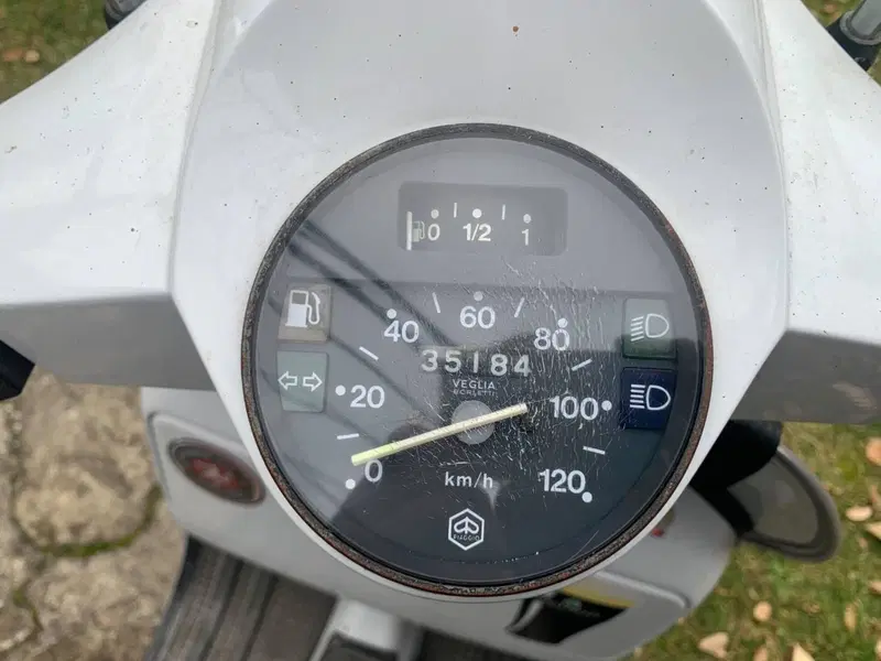 Piaggio P 80 X  (16)