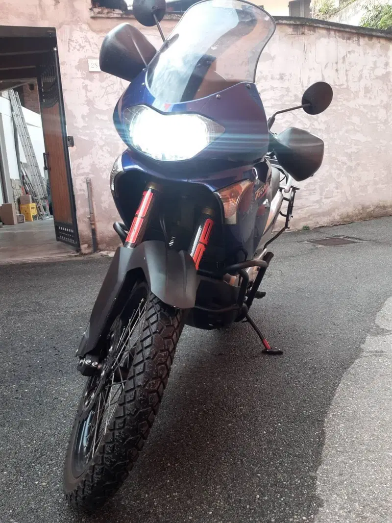 Honda Transalp XL 650V (2005 - 06) (5)