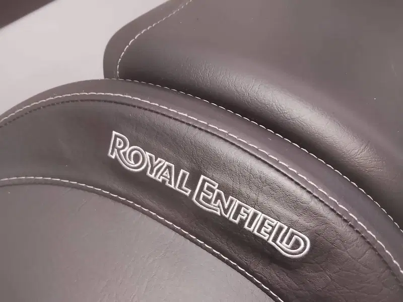 Royal Enfield Meteor 350 Aurora (2024 - 26) (10)