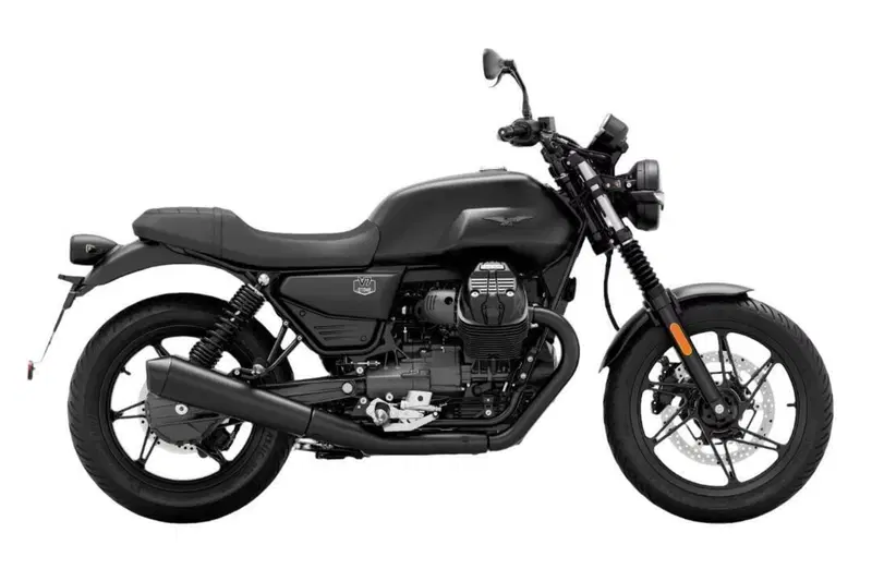 Moto Guzzi V7 Stone (2025 - 26)