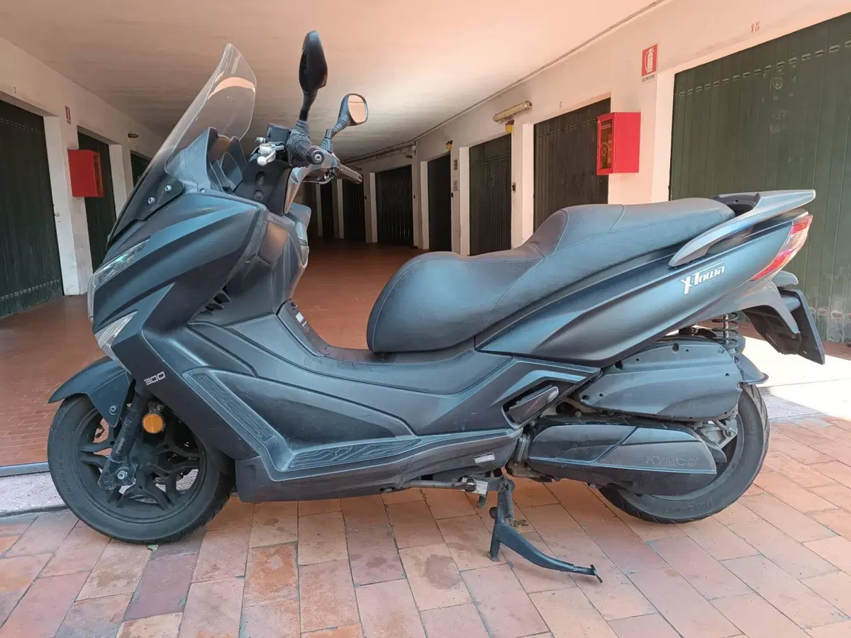 Kymco X-Town 300i ABS (2016 - 20) (5)