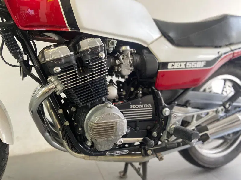 Honda CBX 550 F (6)