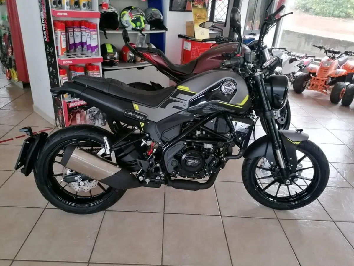 Benelli Leoncino 250 (2021 - 25) (5)