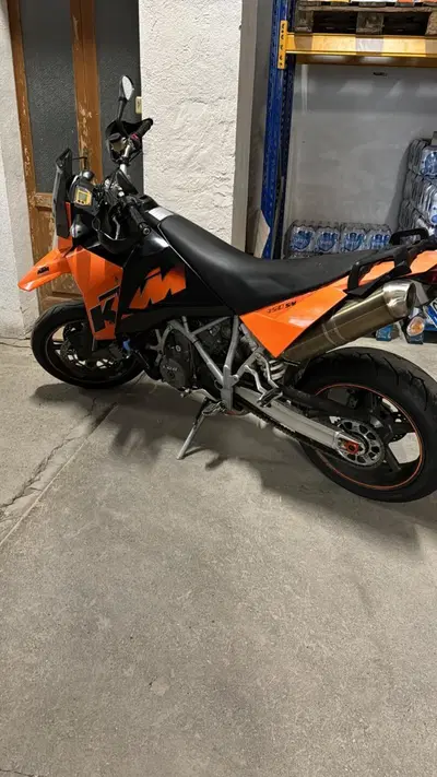 KTM 950 Supermoto (2006 - 08) usata