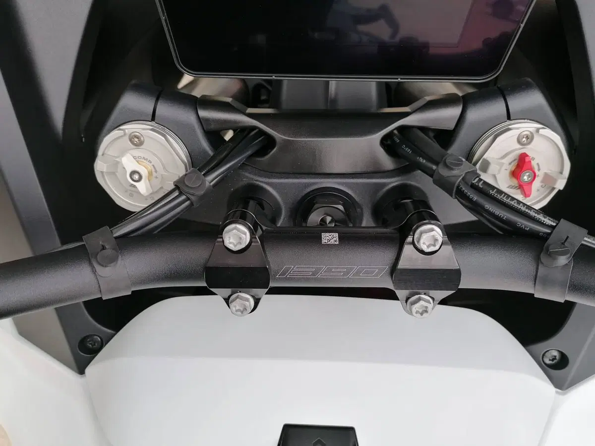 KTM 1390 Super Adventure R (2026) (18)