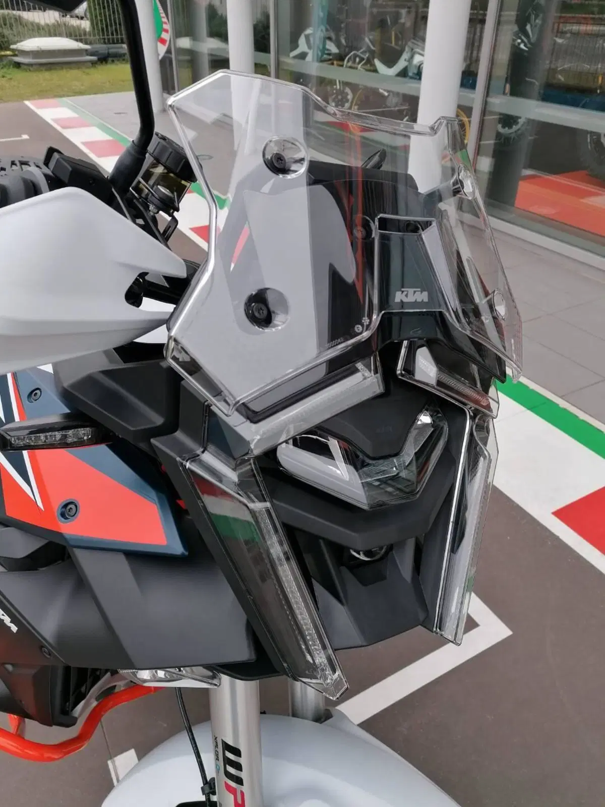 KTM 1390 Super Adventure R (2026) (2)