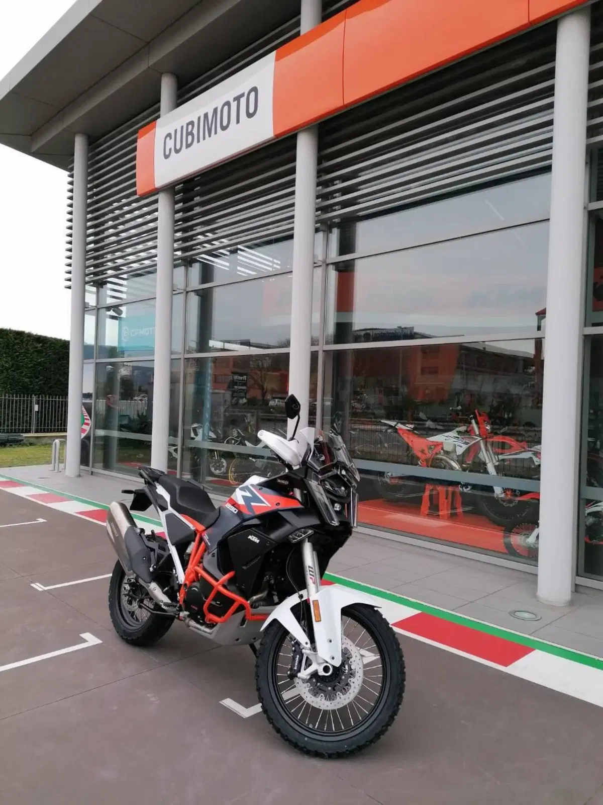 KTM 1390 Super Adventure R (2026)