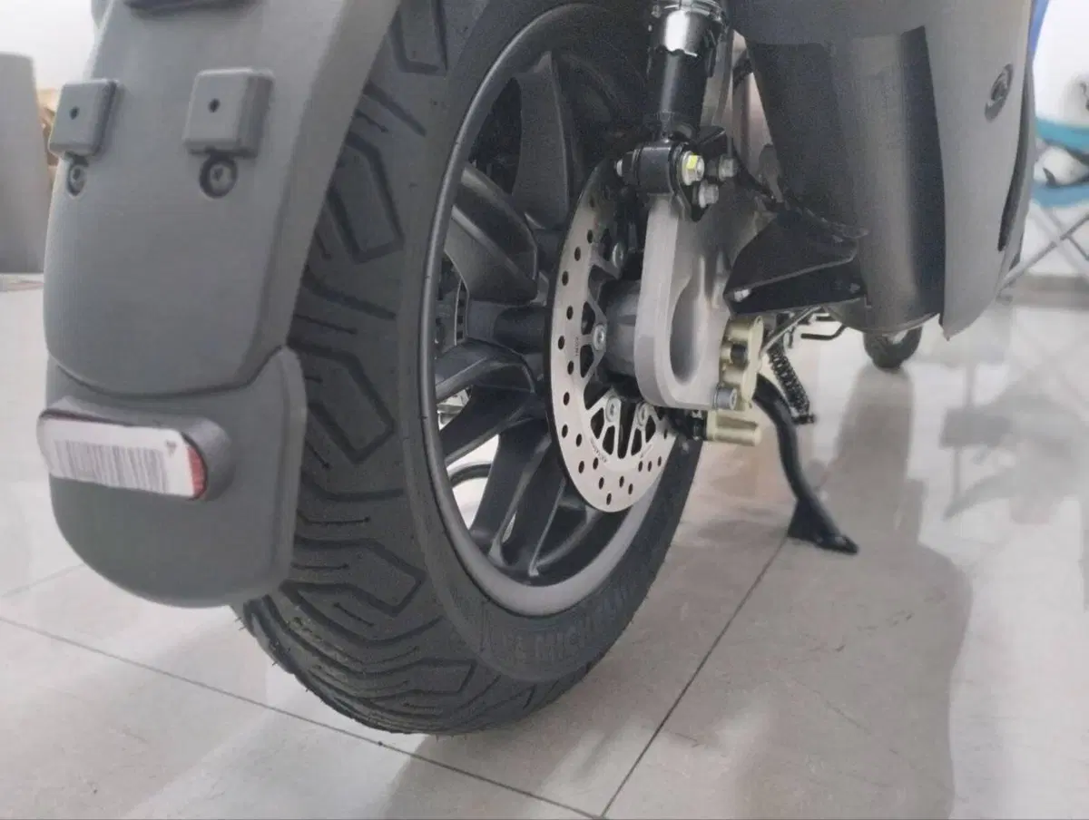 Piaggio Beverly 310 S (2025 - 26) (7)