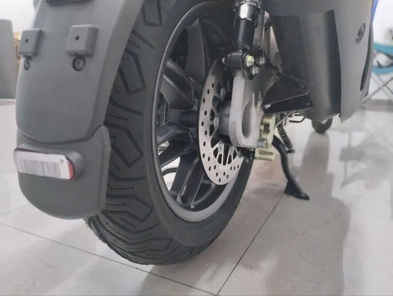 Piaggio Beverly 310 S (2025 - 26) (7)