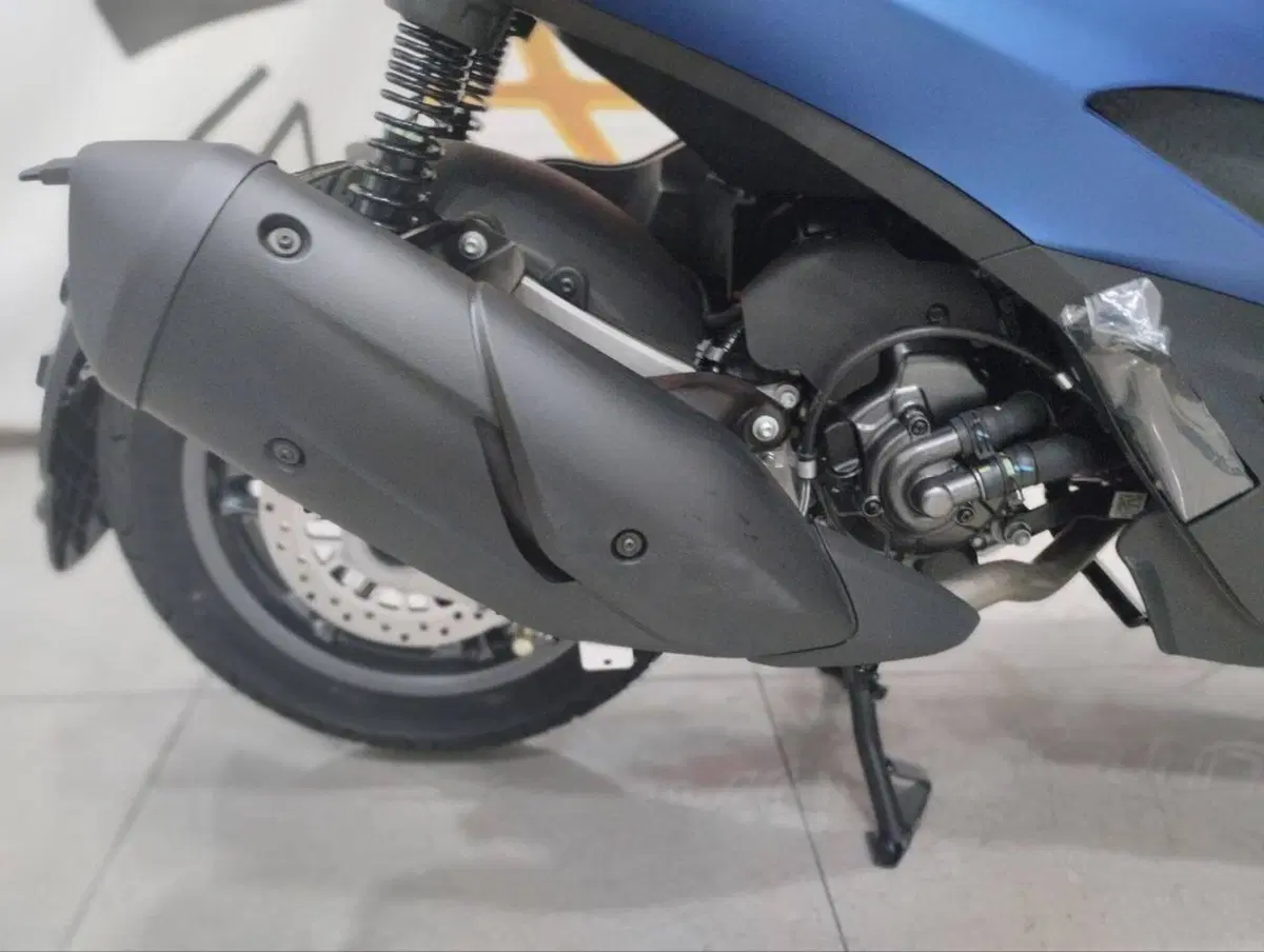Piaggio Beverly 310 S (2025 - 26) (9)