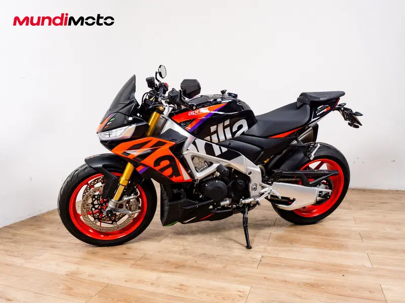 Aprilia Tuono V4 Factory (2025 - 26) (9)