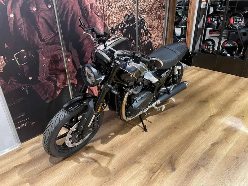 Triumph Speed Twin 900 (2025 - 26) (3)