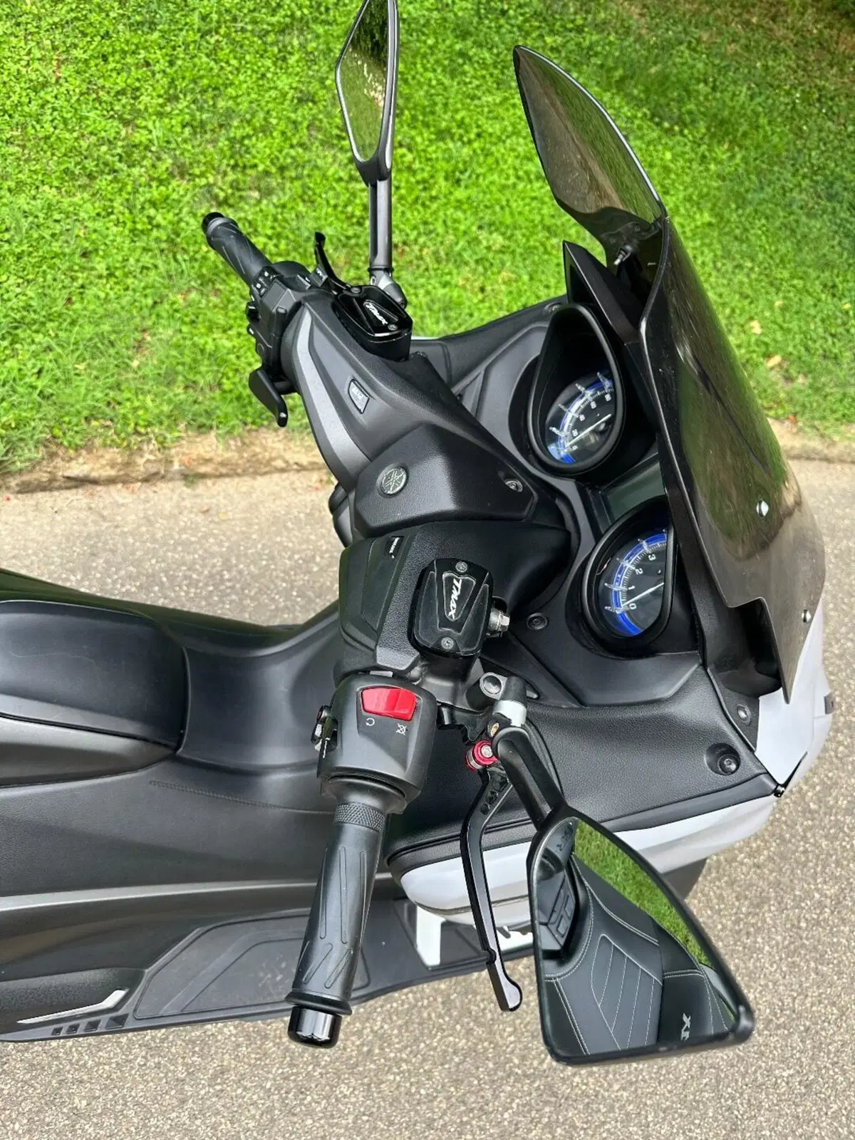 Yamaha T-Max 560 (2020 - 21) (6)