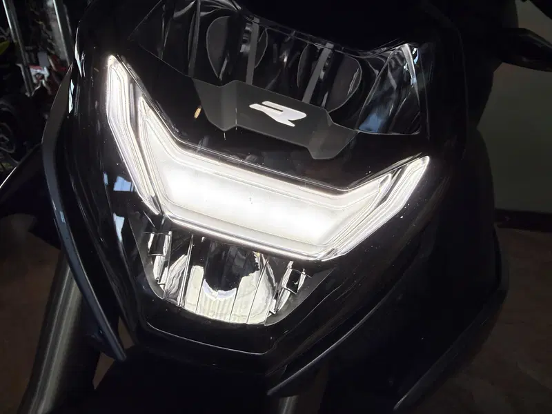 Bmw S 1000 R (2021 - 24) (5)