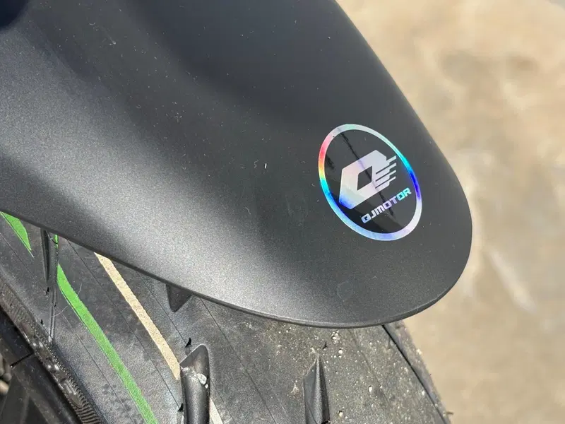 QJ Motor SRK 125 S (2025 - 26) (9)