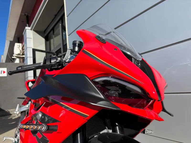 QJ Motor SRK 921 RR (2025 - 26) (11)