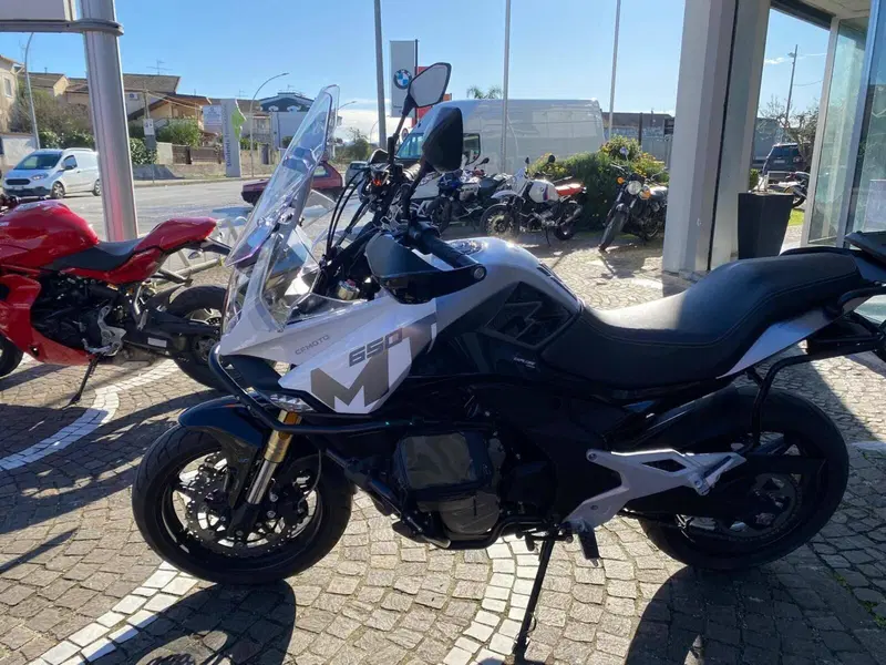 CFMOTO 650MT (2021 - 24) (2)