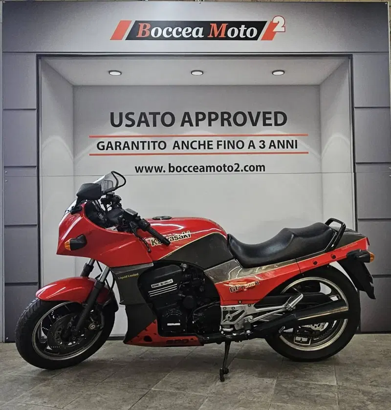 Kawasaki GPZ 900z