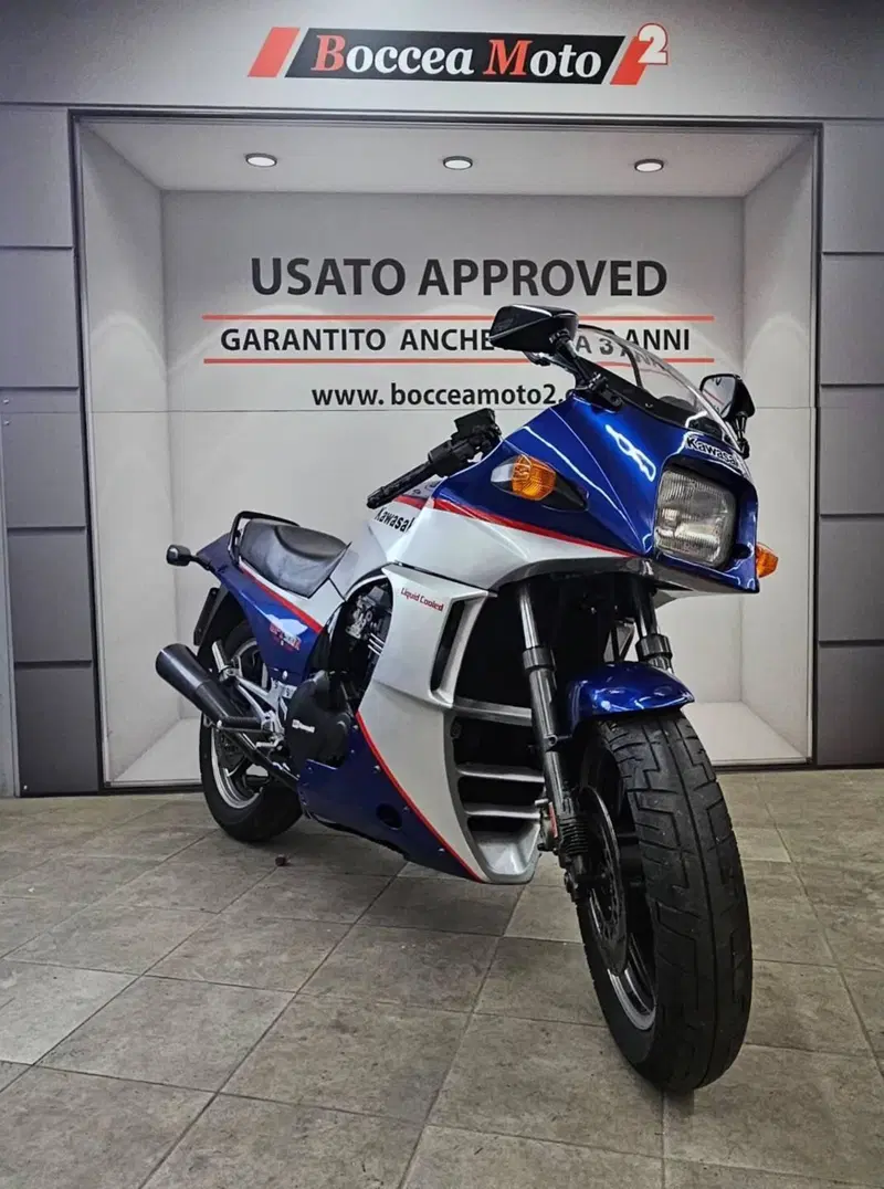 Kawasaki GPZ (2)
