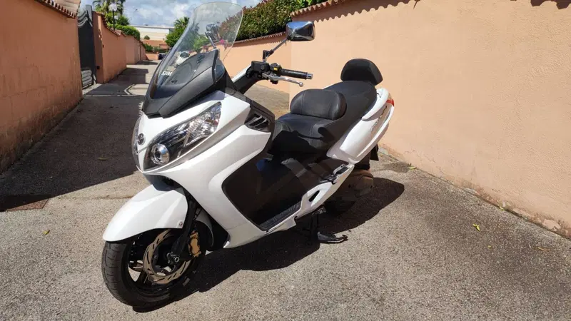 Sym Maxsym 400 i ABS (2011 - 17) (2)