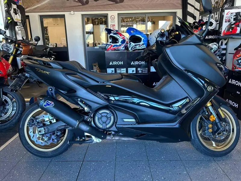Yamaha T-Max 560 (2020 - 21) (2)