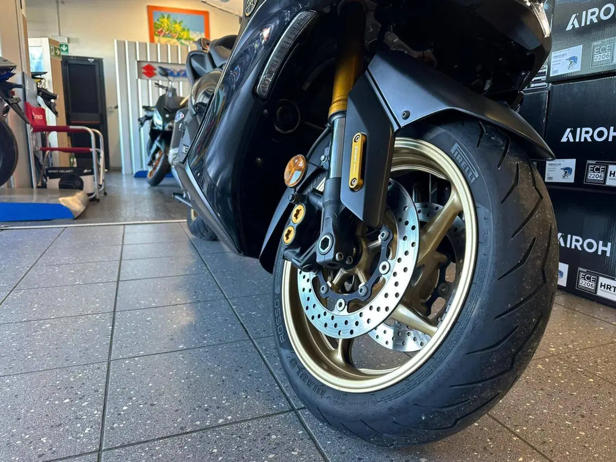 Yamaha T-Max 560 (2020 - 21) (6)