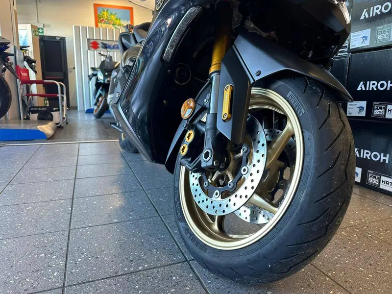 Yamaha T-Max 560 (2020 - 21) (6)