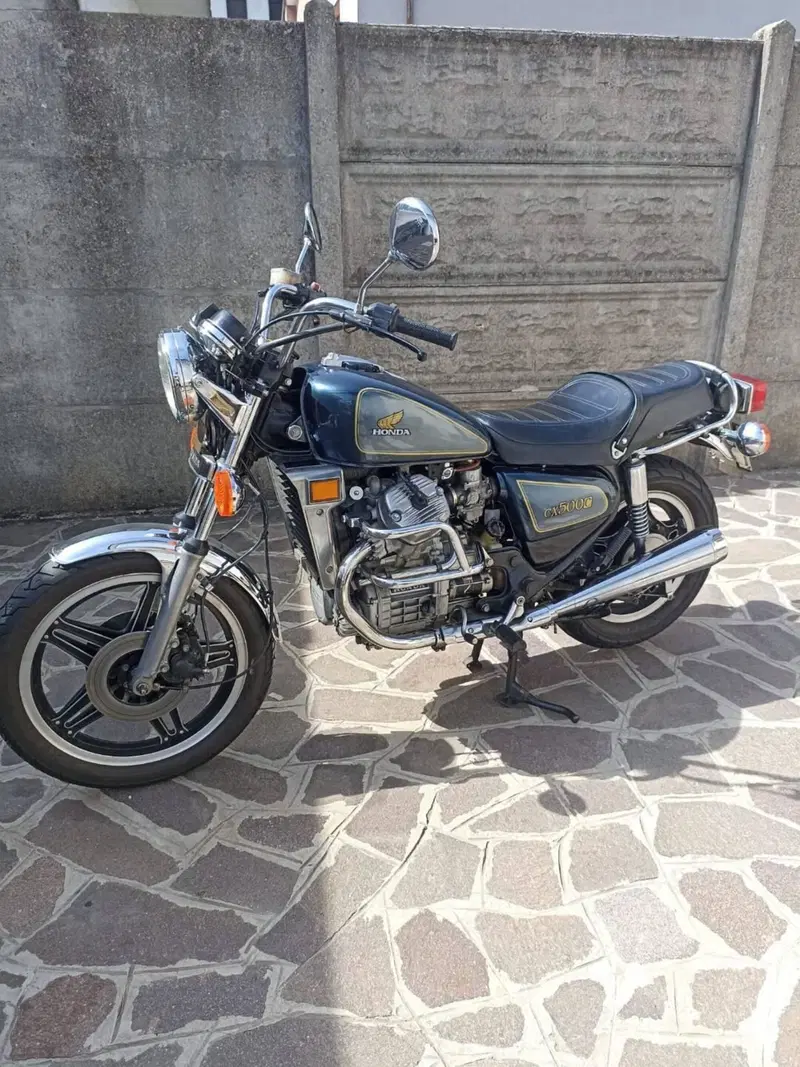 Honda CX500C (2)