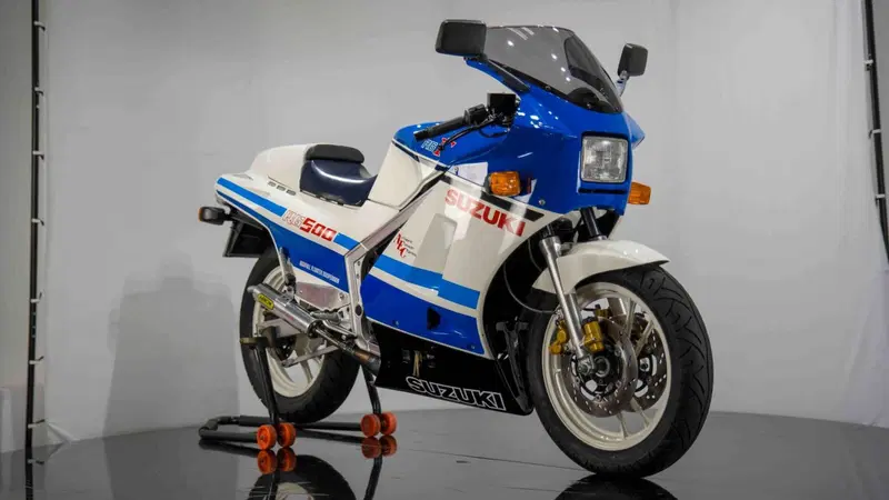 Suzuki RG 500 R (1985 - 88) (4)