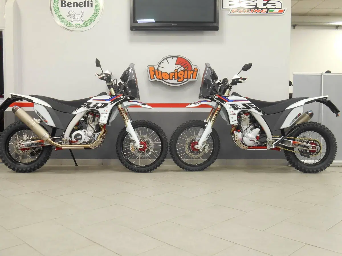 AJP PR7 650 Adventure (2021 - 24) (8)