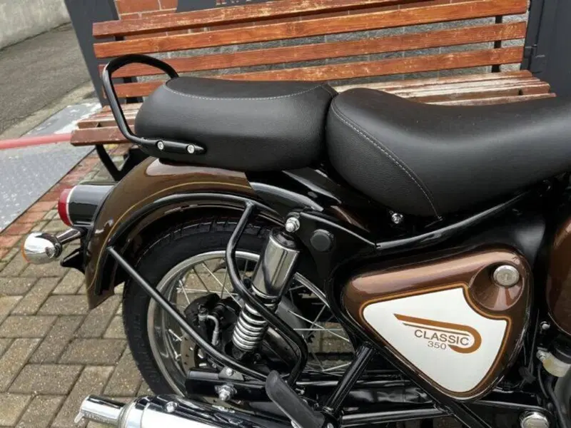 Royal Enfield Classic 350 (2021 - 26) (4)