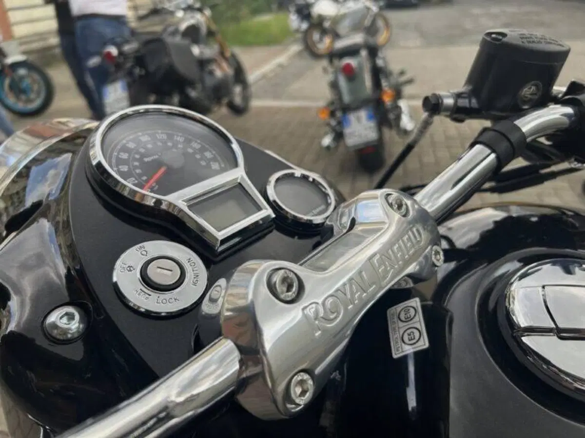 Royal Enfield Classic 650 (2025 - 26) (3)