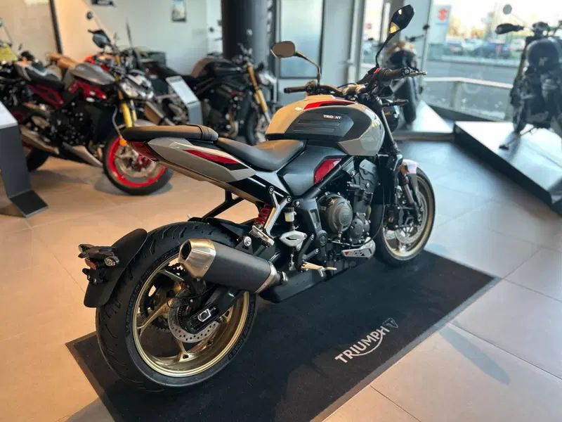 Triumph Trident 800 (2026) (2)