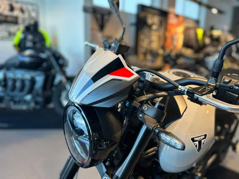 Triumph Trident 800 (2026) (5)