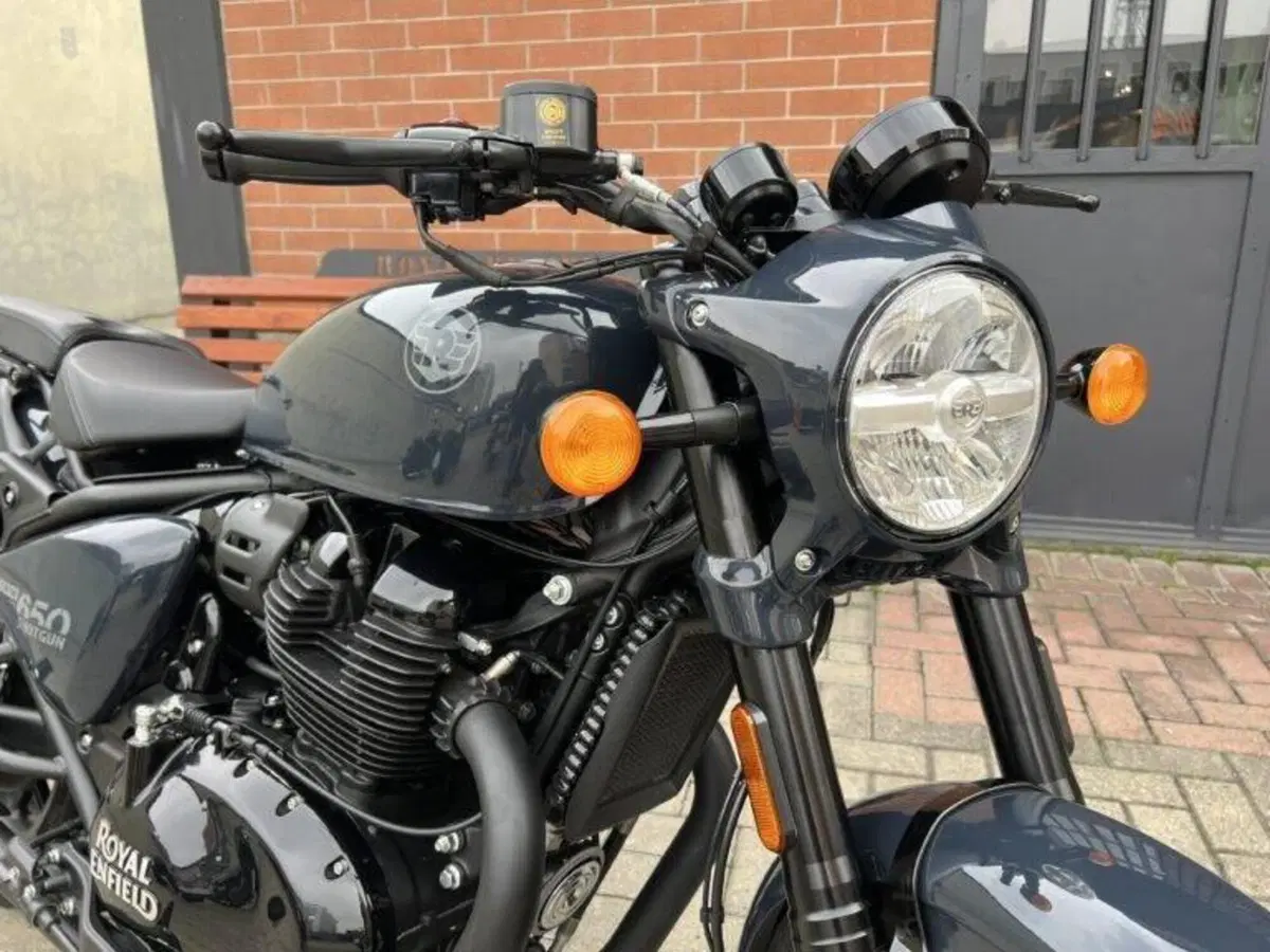 Royal Enfield Shotgun 650 (2024 - 26) (4)