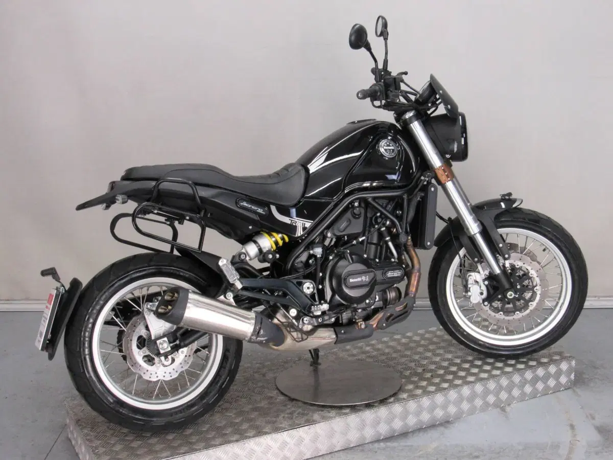 Benelli Leoncino 500 Trail (2021 - 26) (7)