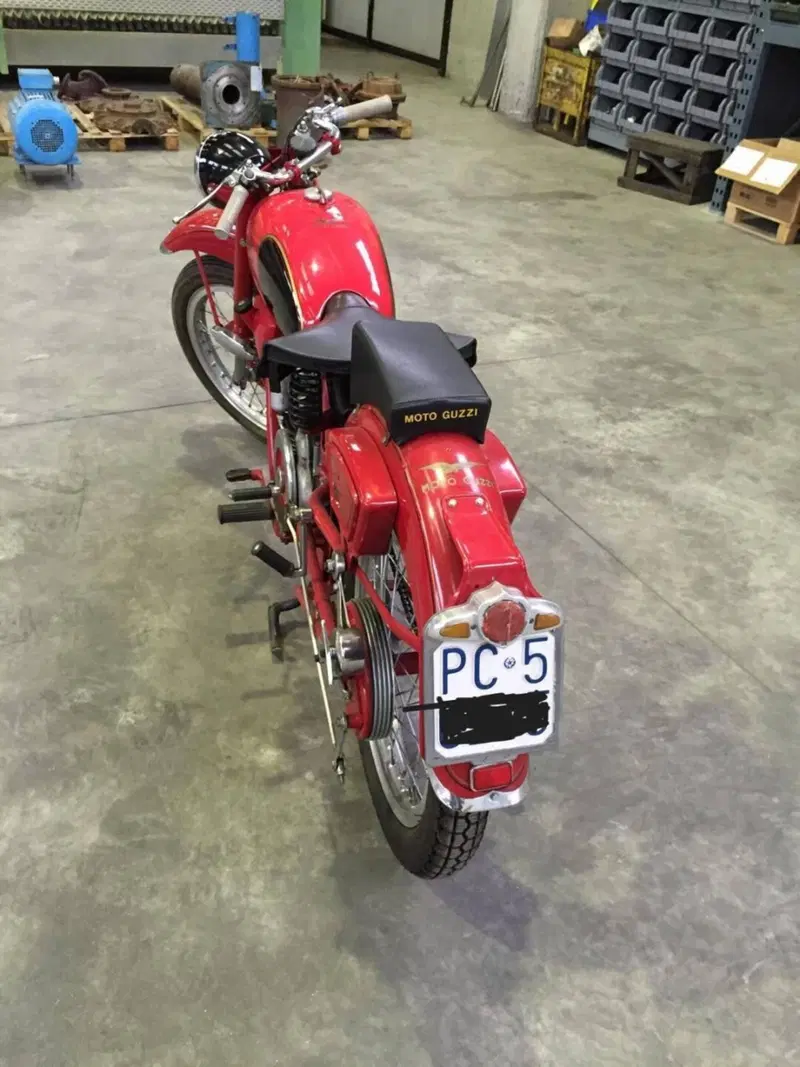 Moto Guzzi Airone 250