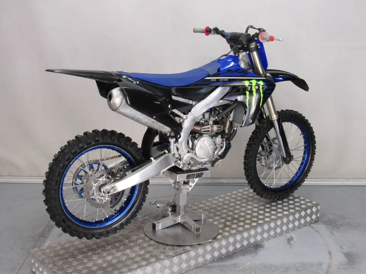 Yamaha YZ 250 F Monster Energy (2023) (7)