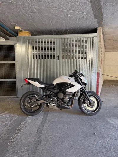 Yamaha XJ6 (2008 - 15) usata