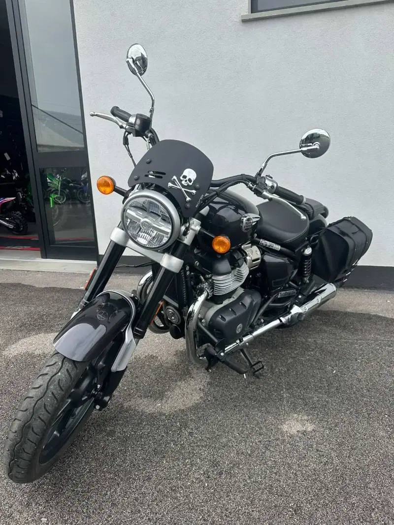 Royal Enfield Super Meteor 650 (2023 - 26) (7)