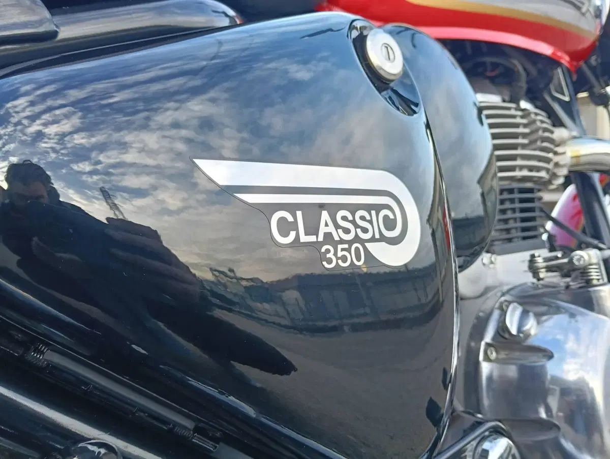 Royal Enfield Classic 350 (2021 - 26) (6)