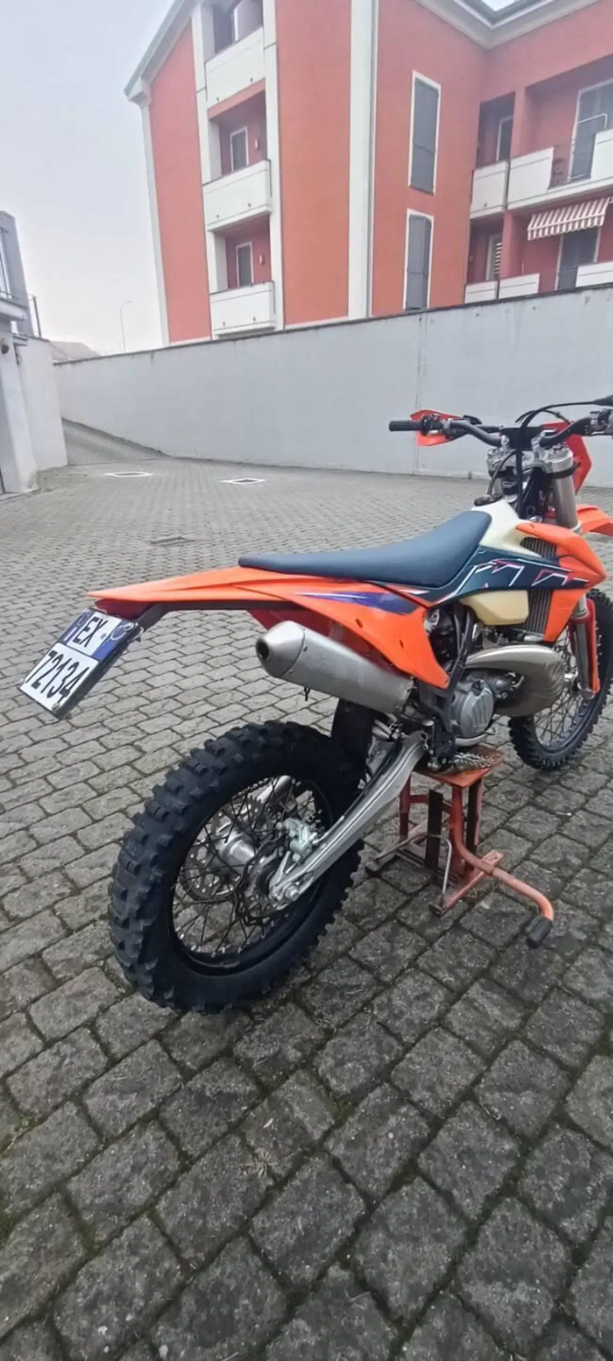 KTM 250 EXC TPI (2022) (4)