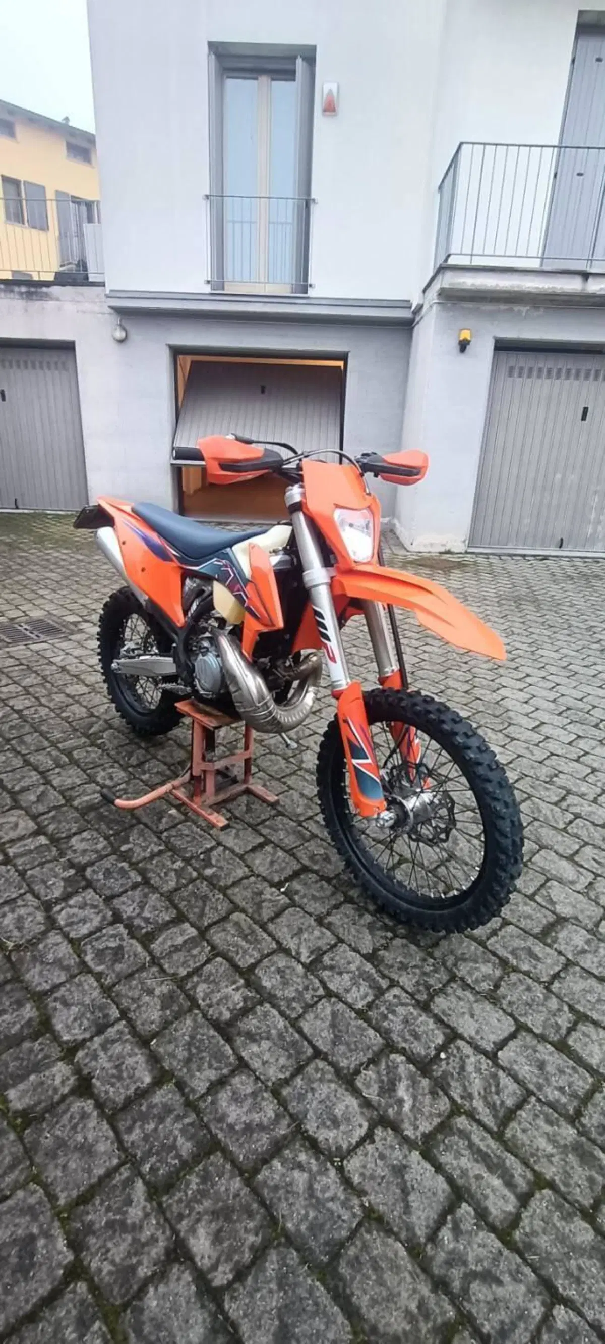 KTM 250 EXC TPI (2022) (5)