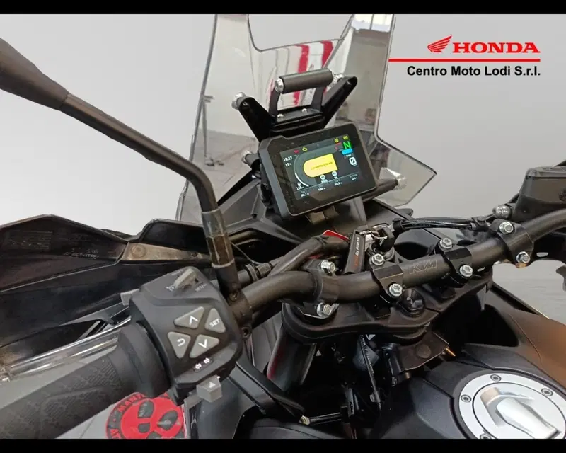 KTM 890 Adventure L (2022) (8)