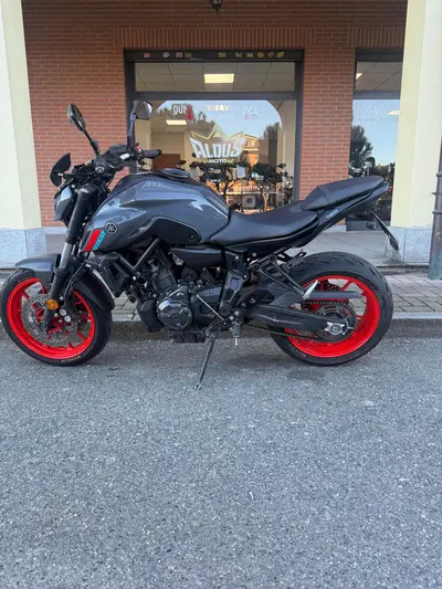 Yamaha MT-07 (2021 - 24) usata
